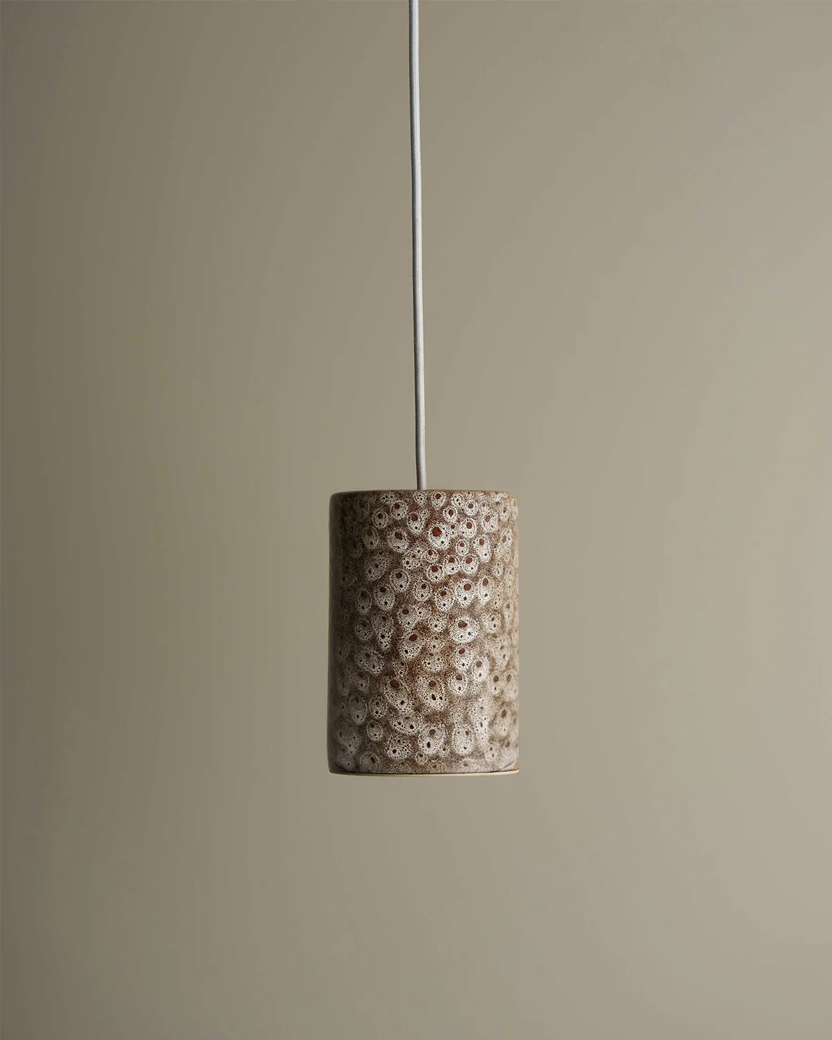Small Ceramic Pendant Cylinder Light / White Ochre